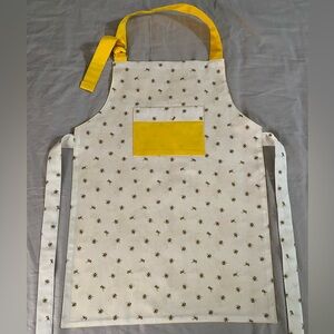 New Child Apron with Pocket - Reversible 2-Sided Custom Made - Bee’s